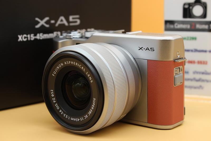 ขาย Fuji X-A5 + lens XC 15-45mm(สีชมพู) เครื่องประกันศูนย์ ถึง 13-07-63 สภาพสวยใหม่มาก เมนูไทย มีระบบ WiFiและ Bluetooth จอทัชสกรีน หน้าจอติดฟิล์มเรียบร้อย 